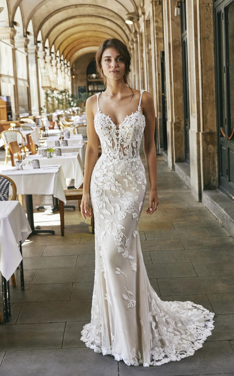 robe de mariée sirène avec de la dentelle