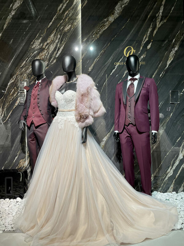 Robe de mariée bustier et dentelle